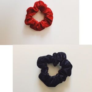 2 Pack Silky Velvet Scrunchies